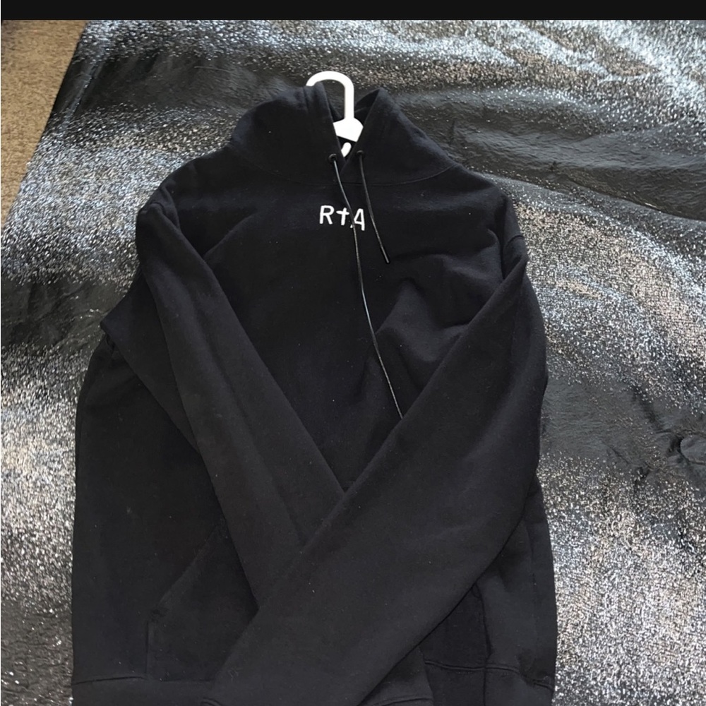Rta men’s hoodie sz small